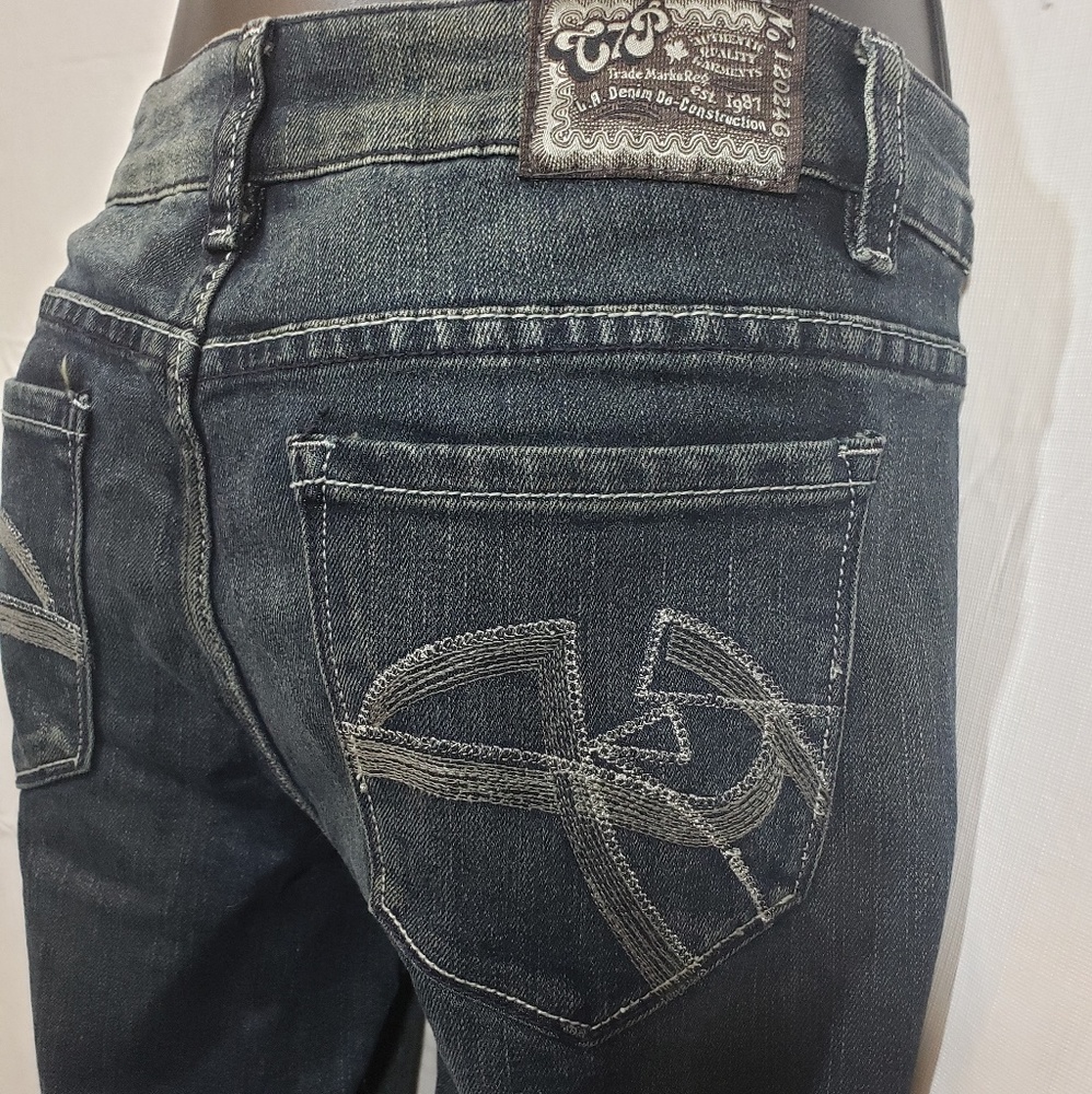 Chip and Pepper Jeans skinny size 9 distress